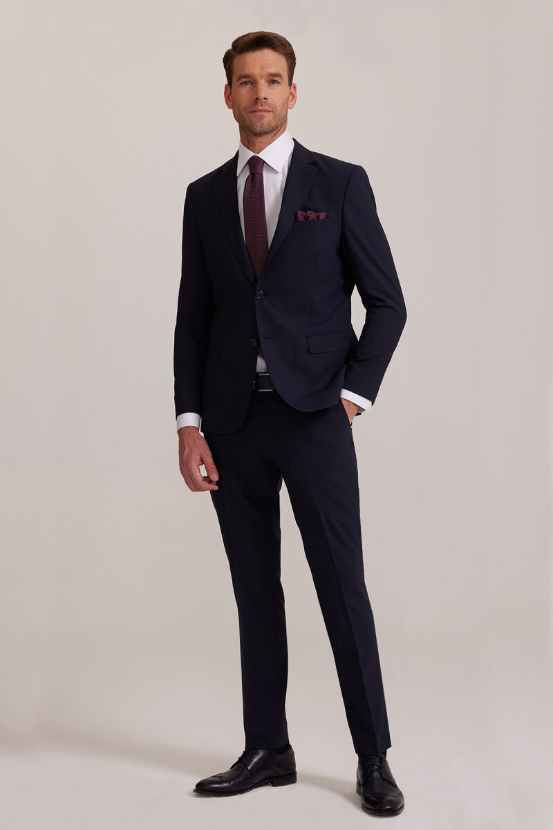 Erkek Koyu Lacivert Slim Fit %100 Yün Takım Elbise - 1