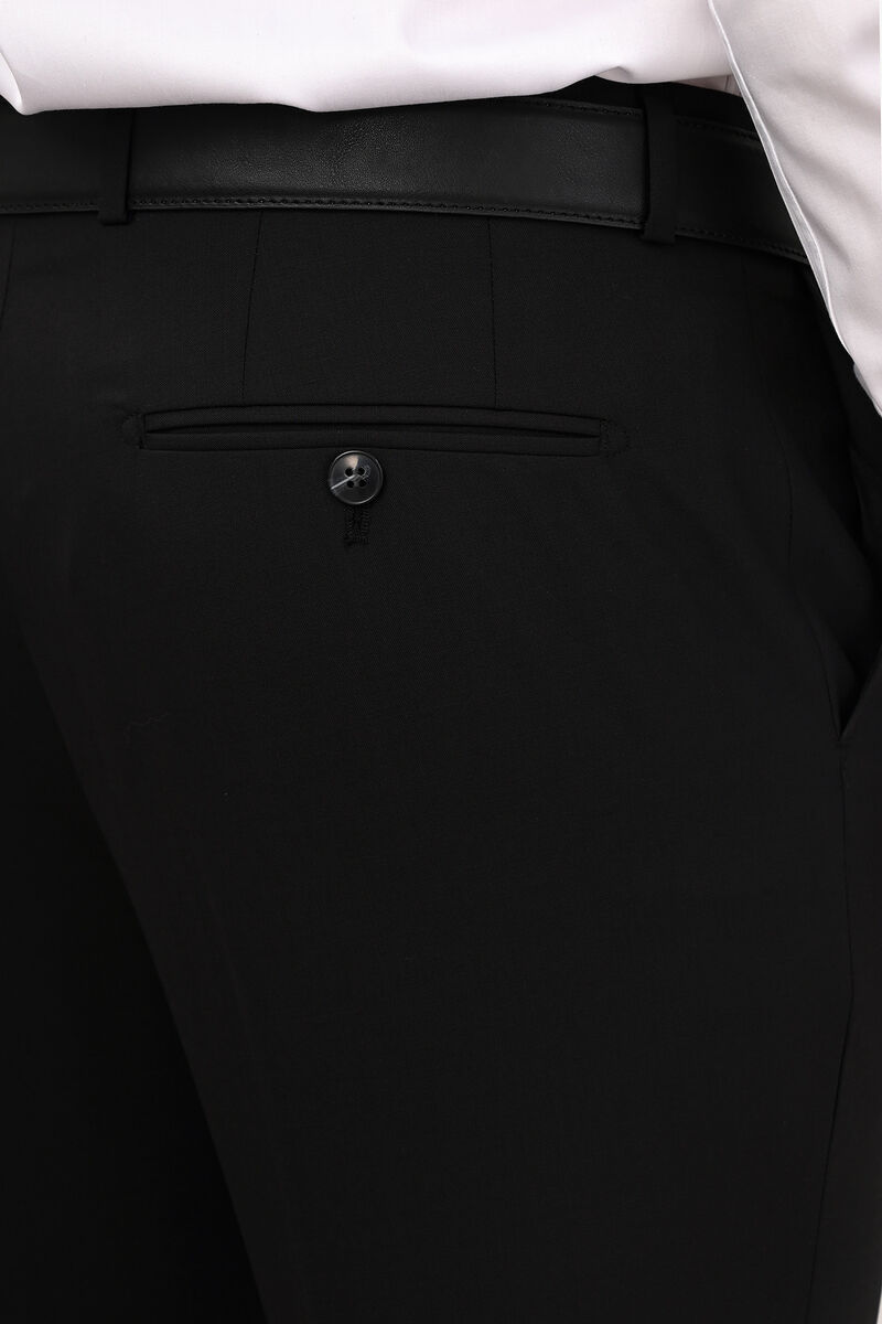 Erkek Siyah Sivri Yaka Yelekli Slim Fit Takım Elbise - 5